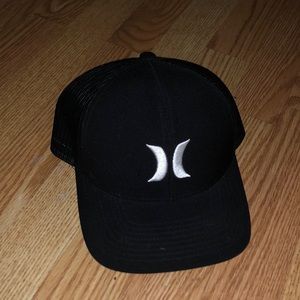 Hurley trucker hat